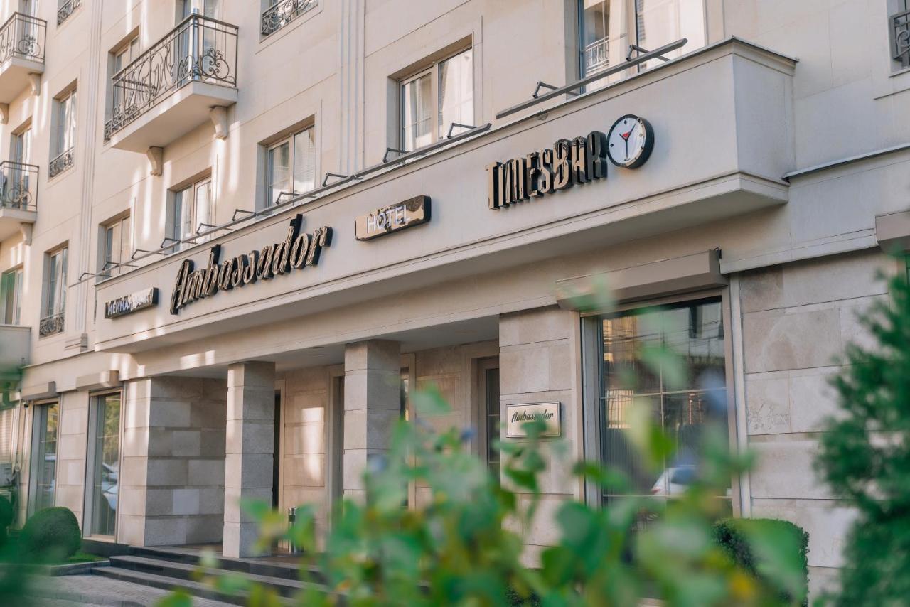 Ambassador Hotel Bischkek Exterior foto